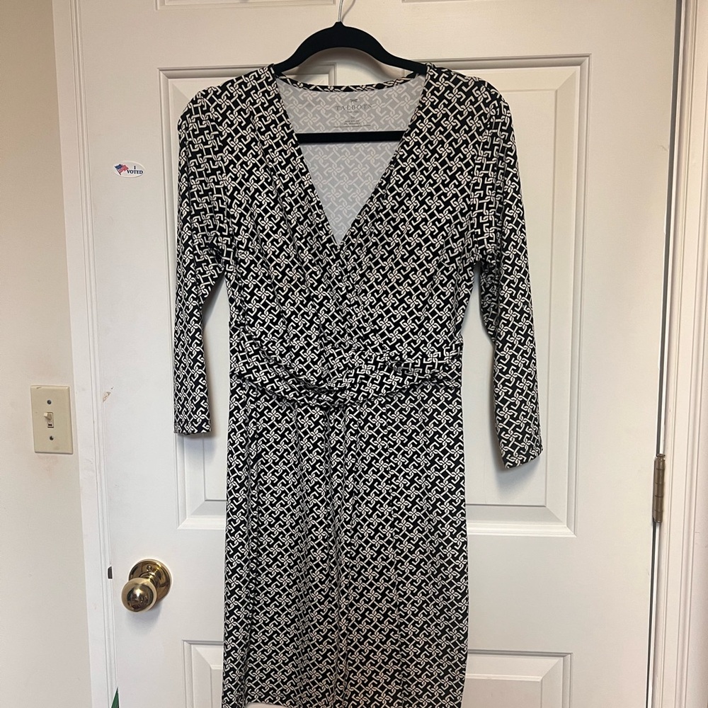 Talbots Black and White Geometric Long Sleeve Dress
